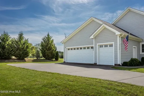 176 Quarter Horse Loop Hertford NC 27944
