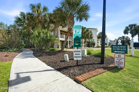 400 Virginia Avenue Carolina Beach NC 28428