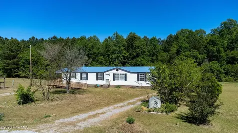 4652 Faith Baptist Church Road Pinetops NC 27864