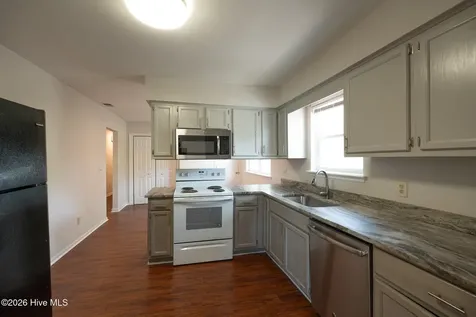 341 Lancaster Road Wilmington NC 28409