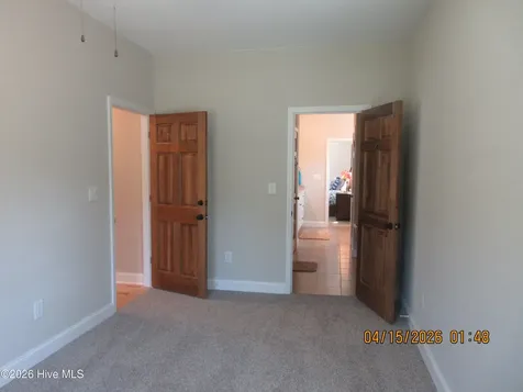 141 W Mobile Road Harbinger NC 27941