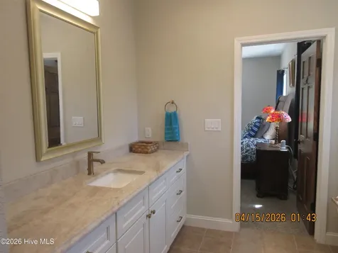 141 W Mobile Road Harbinger NC 27941