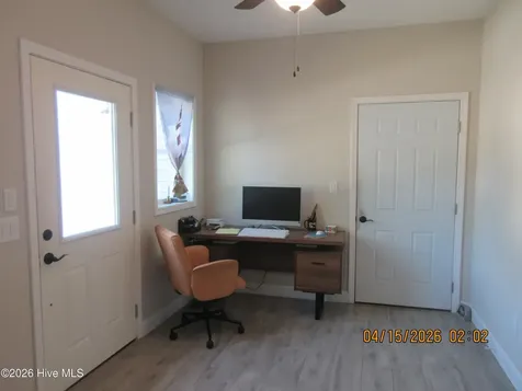 141 W Mobile Road Harbinger NC 27941