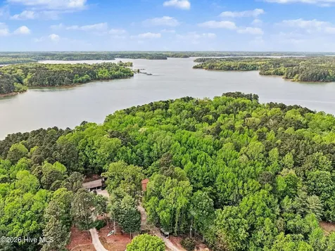 96 Holly Circle Henderson NC 27537