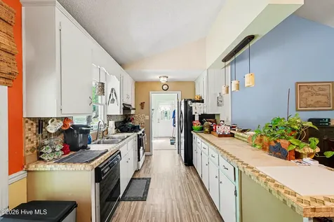 96 Holly Circle Henderson NC 27537