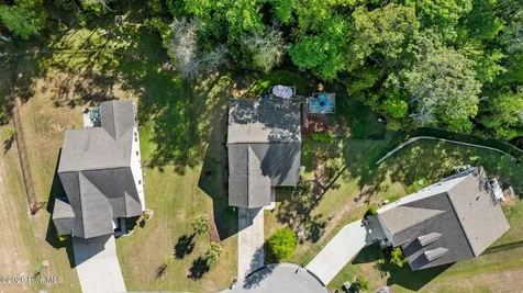 4879 Sugarberry Drive Shallotte NC 28470