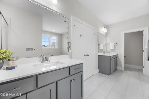 2 N Artisan Drive Hampstead NC 28443
