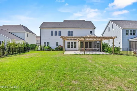 2 N Artisan Drive Hampstead NC 28443