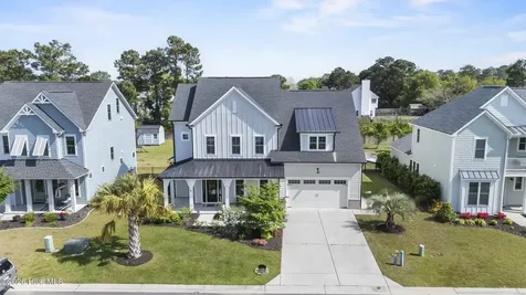 2 N Artisan Drive Hampstead NC 28443