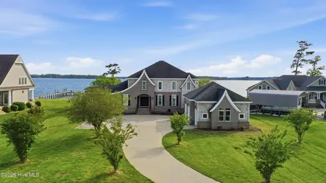 503 Pointe Vista Drive Elizabeth City NC 27909
