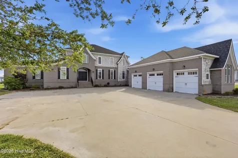 503 Pointe Vista Drive Elizabeth City NC 27909