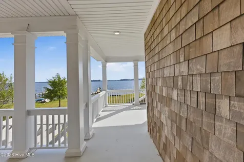 503 Pointe Vista Drive Elizabeth City NC 27909