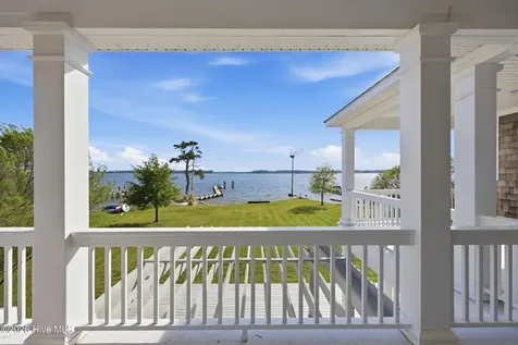 503 Pointe Vista Drive Elizabeth City NC 27909