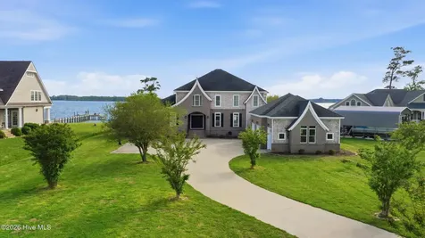 503 Pointe Vista Drive Elizabeth City NC 27909