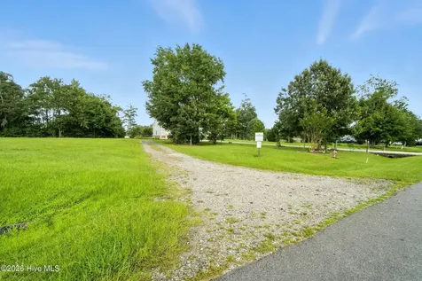 503 Pointe Vista Drive Elizabeth City NC 27909