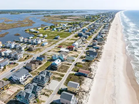 1502 Wahoo Street North Topsail Beach NC 28460