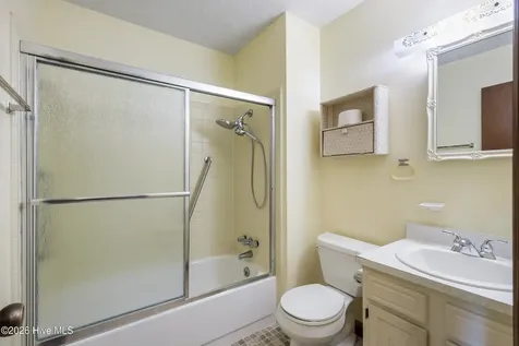 4925 Pleasant Oaks Drive Wilmington NC 28412