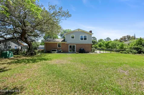 4925 Pleasant Oaks Drive Wilmington NC 28412