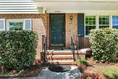 4925 Pleasant Oaks Drive Wilmington NC 28412