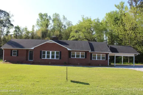 3049 Catherine Lake Road Richlands NC 28574