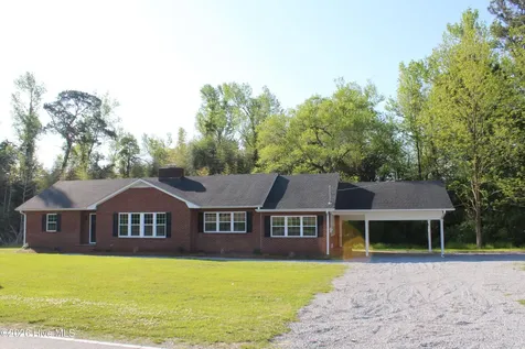 3049 Catherine Lake Road Richlands NC 28574
