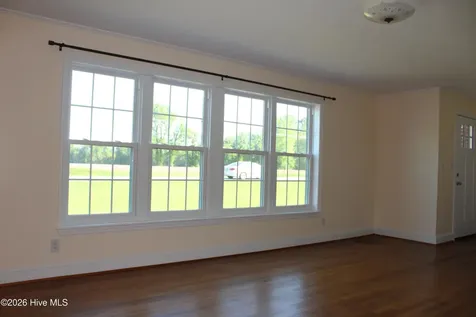 3049 Catherine Lake Road Richlands NC 28574
