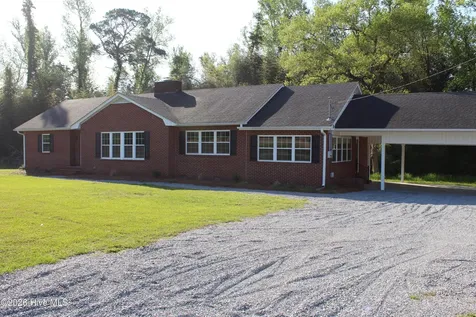 3049 Catherine Lake Road Richlands NC 28574