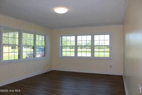 3049 Catherine Lake Road Richlands NC 28574