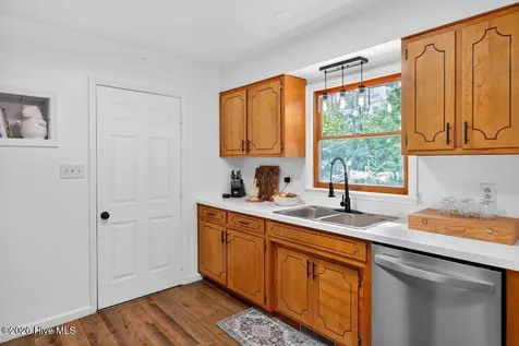 5801 Port Drive New Bern NC 28560