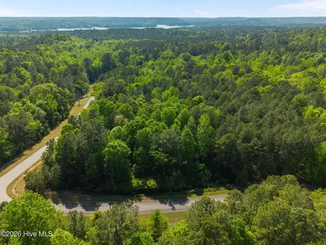 125 Lennox Loop Rockingham NC 28379