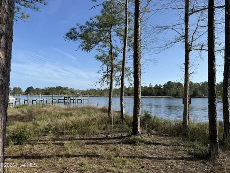 269 Shell Castle Lane Vandemere NC 28587