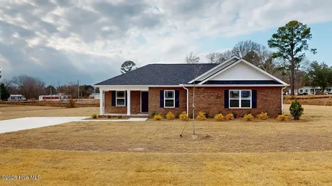 103 Sandy Spring Drive Goldsboro NC 27534