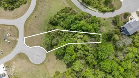 201 Seagrass Court Holly Ridge NC 28445