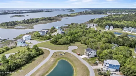 201 Seagrass Court Holly Ridge NC 28445