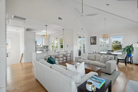 8 W Greensboro Street W Wrightsville Beach NC 28480