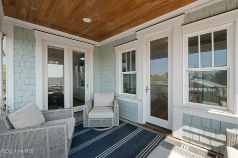 8 W Greensboro Street W Wrightsville Beach NC 28480