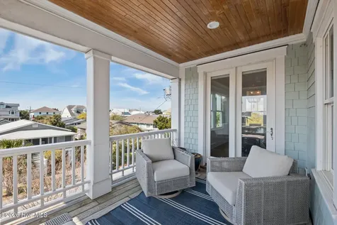 8 W Greensboro Street W Wrightsville Beach NC 28480