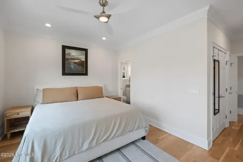 8 W Greensboro Street W Wrightsville Beach NC 28480