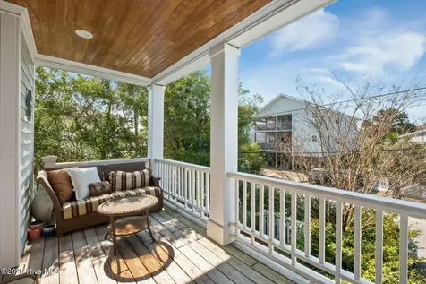 8 W Greensboro Street W Wrightsville Beach NC 28480