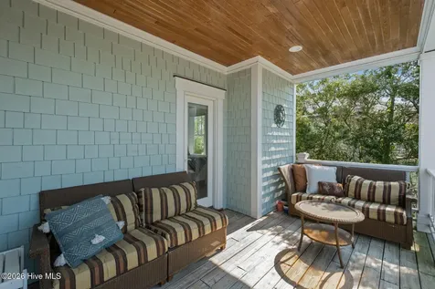 8 W Greensboro Street W Wrightsville Beach NC 28480