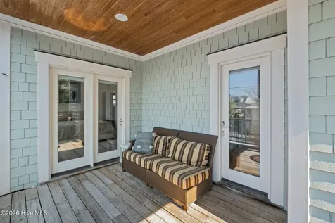 8 W Greensboro Street W Wrightsville Beach NC 28480