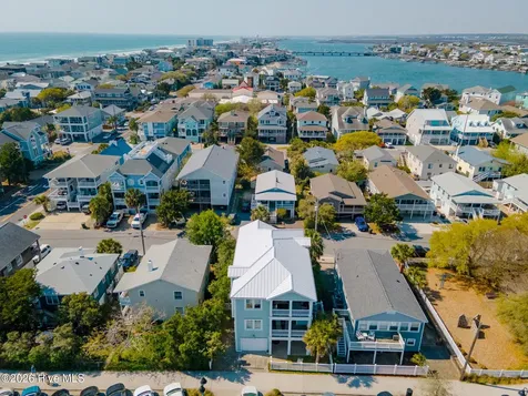 8 W Greensboro Street W Wrightsville Beach NC 28480