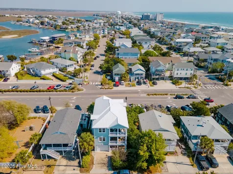 8 W Greensboro Street W Wrightsville Beach NC 28480