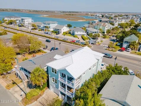 8 W Greensboro Street W Wrightsville Beach NC 28480