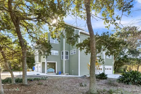111 Cutlass Drive Surf City NC 28445