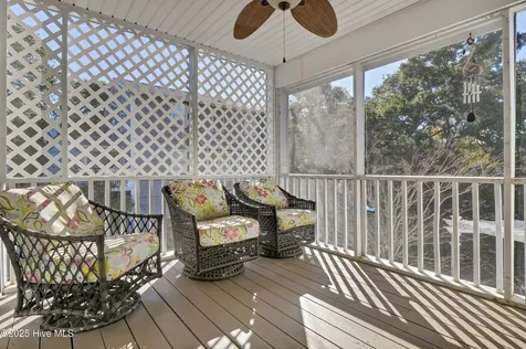 111 Cutlass Drive Surf City NC 28445