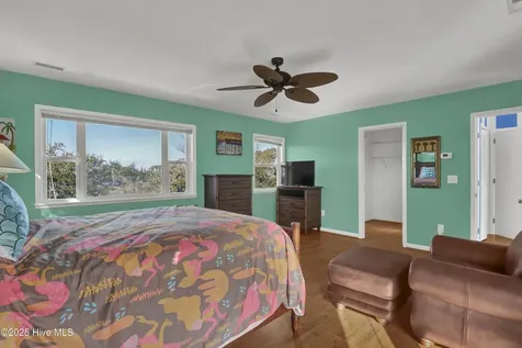 111 Cutlass Drive Surf City NC 28445