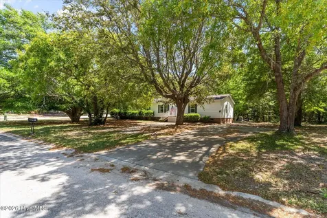 507 Mulligan Way SE Bolivia NC 28422