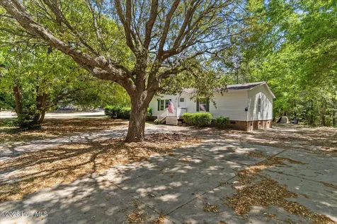 507 Mulligan Way SE Bolivia NC 28422