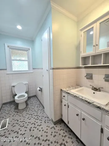 1018 Karen Drive New Bern NC 28562